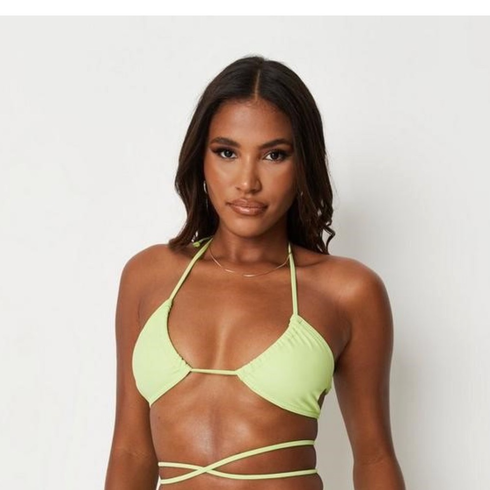 Brand New Missguided Lime Upside Down Triangle Bikini Top Convertible Size US 10